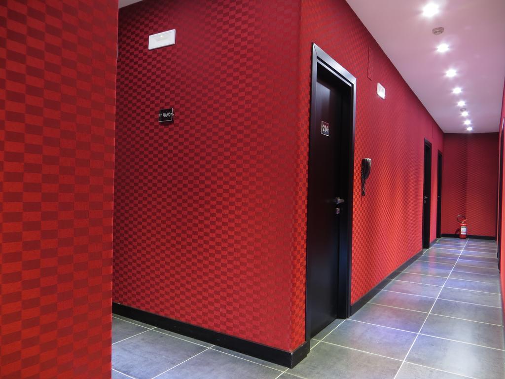 נאפולי Kleopatra Design Hotel מראה חיצוני תמונה