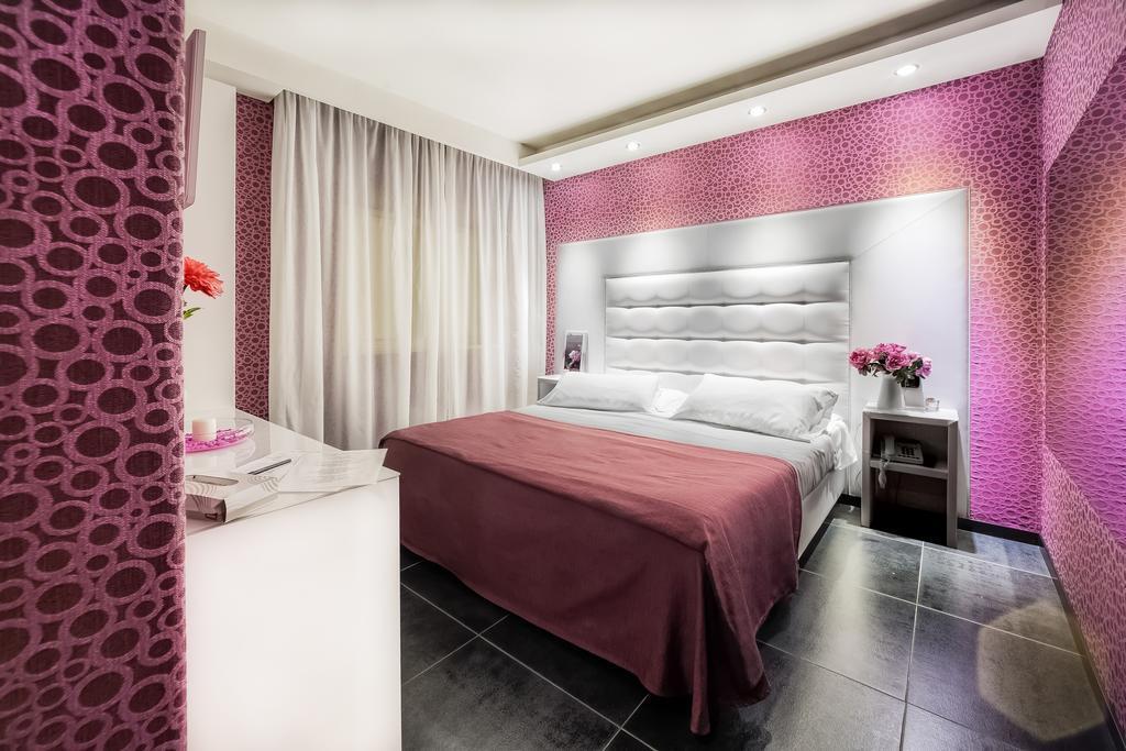 נאפולי Kleopatra Design Hotel מראה חיצוני תמונה